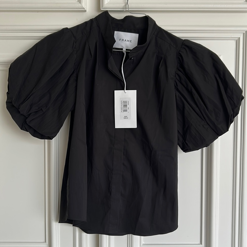 Beautiful black puffy sleeve blouse, size Small